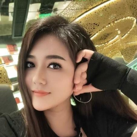 苗条紧逼大奶小骚妹